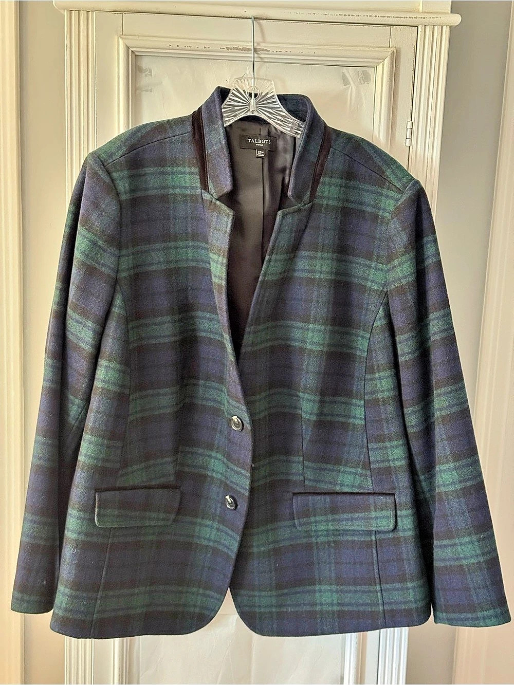Talbots Green and Navy Black Watch Plaid Black Velvet-Trim Blazer Size 24W